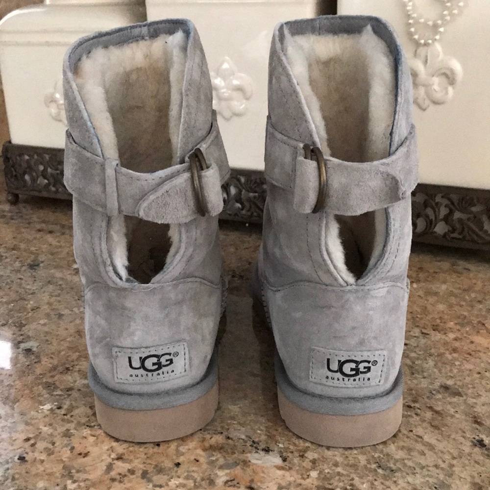 Like New Ugg “Remora” Boots